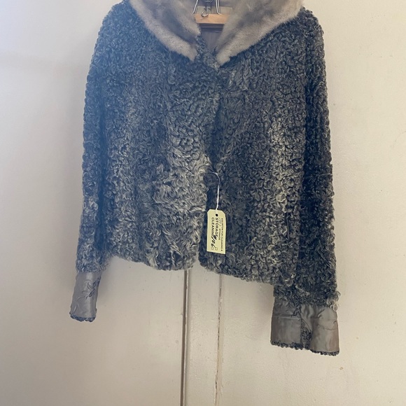 Vintage Holt Renfrew fur/wool coat - Picture 10 of 13